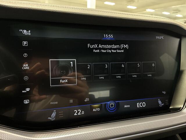 Volkswagen TOUAREG 3.0 TSI 462pk DSG 4MOTION R-Line · Camera · Luchtvering · Panoramadak · Wegklapbare Trekhaak · Keyless · Elek. Achterklep · Leder · Apple/Android Car Play ·