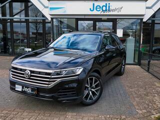 volkswagen-touareg-elegance-3.0-v6-