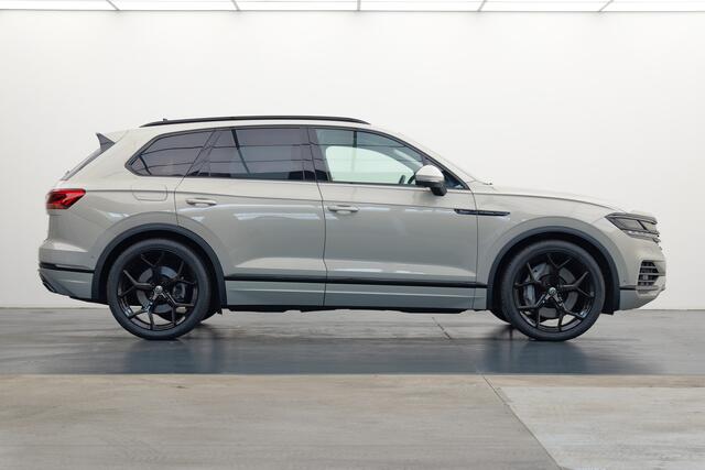 Volkswagen TOUAREG 3.0 TSi eHybrid 4MOTION | Panorama | Massage | Nachtzicht