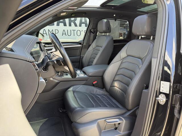 Volkswagen TOUAREG 3.0 TSi eHybrid 4MOTION 20"/Panoramadak/Trekhaak/Luchtvering/Leder/Stuur + voorruit + stoelverwarming v+a/Dodehoek/Adaptieve cruise
