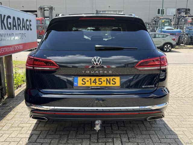 Volkswagen TOUAREG 3.0 TSi eHybrid 4MOTION 20"/Panoramadak/Trekhaak/Luchtvering/Leder/Stuur + voorruit + stoelverwarming v+a/Dodehoek/Adaptieve cruise
