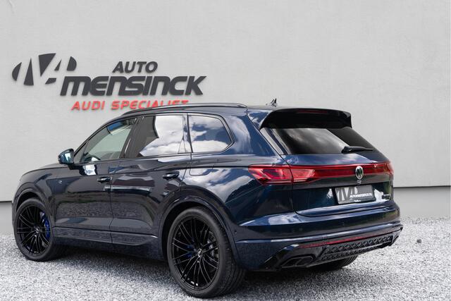 Volkswagen TOUAREG 3.0 TSI 4MOTION R / Puglia/ Standkachel/ Luchtvering/ Virtual Cockpit/ Panoramadak/ 340 kW (463PK)