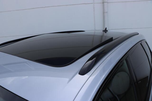 Volkswagen TOUAREG 3.0 TSi eHybrid 4MOTION Elegance Black Style 367pk