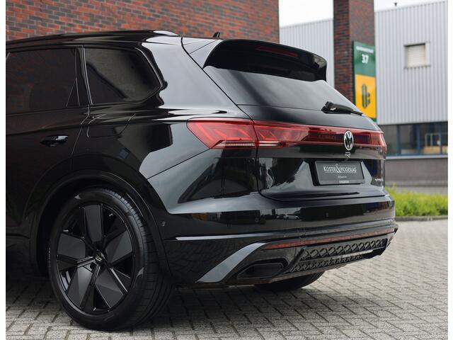 Volkswagen TOUAREG 3.0 TSi eHybrid 4MOTION R | Pano - DYNAUDIO
