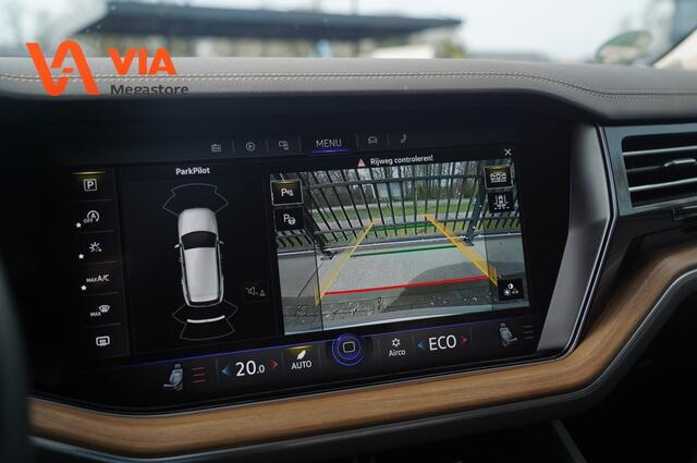 Volkswagen TOUAREG 3.0 TSi V6 | 4MOTION R-line | Pano | Leder | Virtual | ACC | Full Options