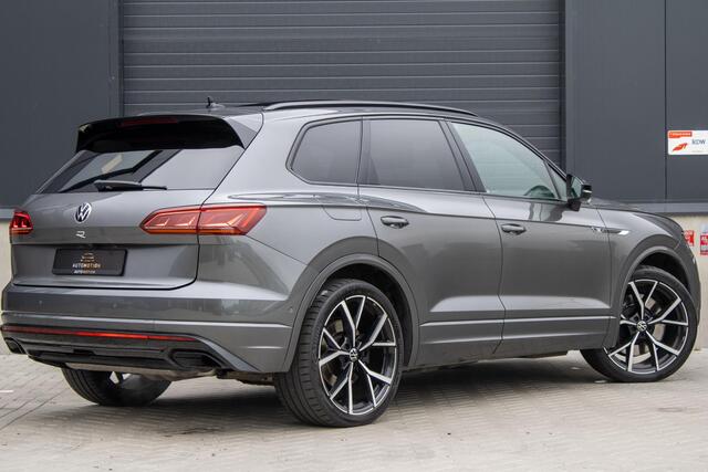 Volkswagen TOUAREG 3.0 TSi 4MOTION R Trekhaak Luchtvering Camera Nightvision