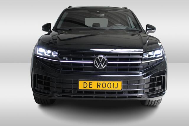 Volkswagen TOUAREG 3.0 TSi R 4-Motion 462 PK | Panoramadak | Head-Up display | Climate Seats | Keyless | Dynaudio | Matrix Led