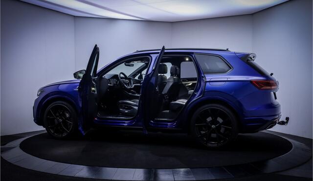Volkswagen TOUAREG 3.0 eHybrid R 4MOTION 462PK PANO | HEAD UP | DYNAUDIO | MEMORY | 360 CAM | ACC | STOELCLIMA | LUCHTVERING | ELEK TREKHAAK | ACC | FULL LED | LMV 22''