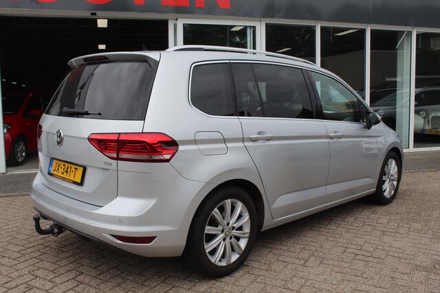 Volkswagen TOURAN 1.2 TSI Highline 7p