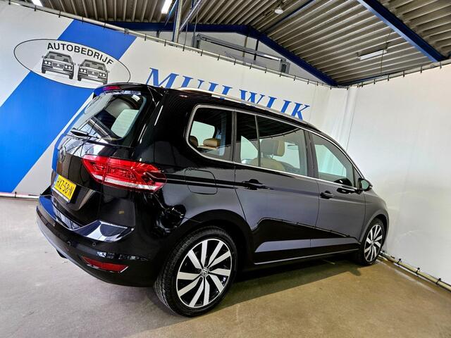Volkswagen TOURAN 1.4 TSI Highline 7 pers. / Full LED / Camera