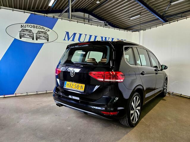 Volkswagen TOURAN 1.4 TSI Highline 7 pers. / Full LED / Camera