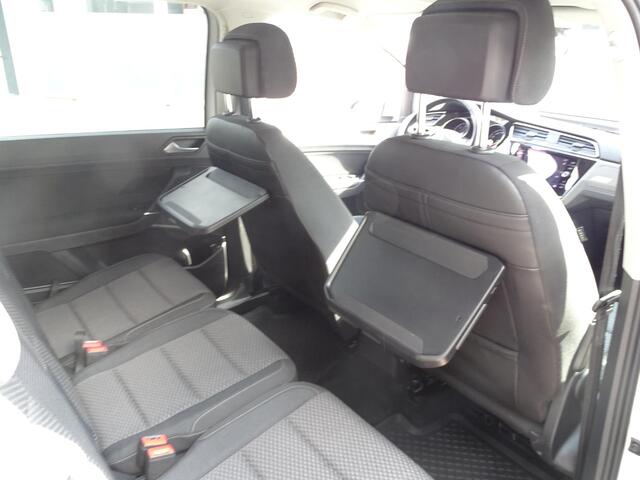 Volkswagen TOURAN 2.0 TDI SCR Comfortline AUTOMAAT| NAVIGATIE| PARKEER SENSOREN| AIRCO/ECC|CRUISE CONTROL|