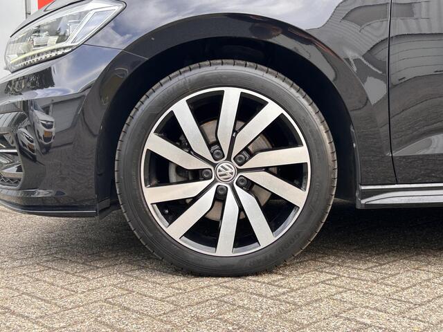 Volkswagen TOURAN 1.5 TSI Highline Business R 7p | R-Line | Pano | Navi | LM | Stoel verwarming |