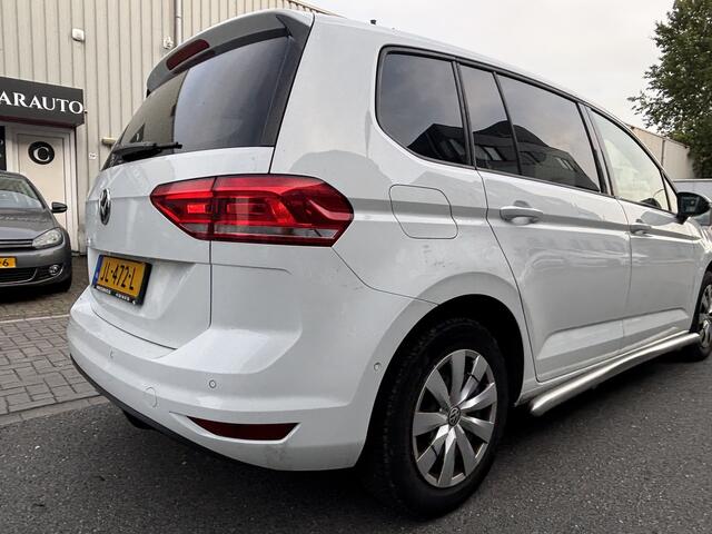 Volkswagen TOURAN 2.0 TDI SCR AUTOMAAT / DAELER ONDERHOUDEN