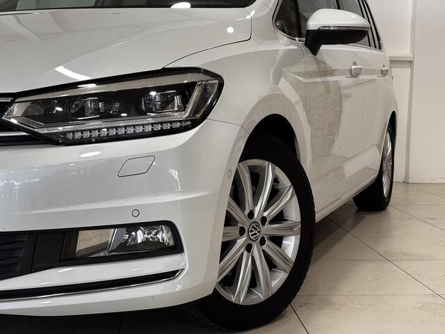 Volkswagen TOURAN 1.4 TSI Connected Series 7persoons | Panorama dak | 7 stoelen | Automaat |