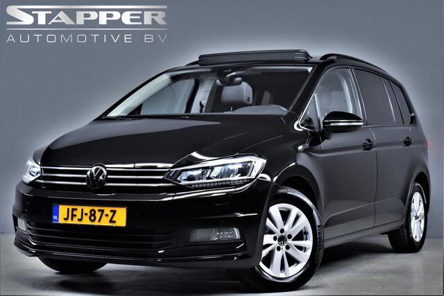 Volkswagen TOURAN 1.5 TSI 150pk Automaat Comfortline Business 7-Pers 1e Eig. Dealer OH Pano/Camera/Keyless/Virtual/Navi/Led/Pdc