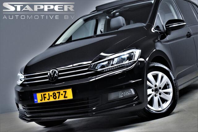 Volkswagen TOURAN 1.5 TSI 150pk Automaat Comfortline Business 7-Pers 1e Eig. Dealer OH Pano/Camera/Keyless/Virtual/Navi/Led/Pdc