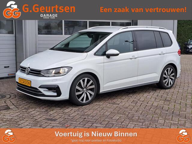 Volkswagen TOURAN 1.4 TSI Connected Series, R-line, 7-Persoons, Trekhaak, Apple Carplay/ Andriod auto, ACC,