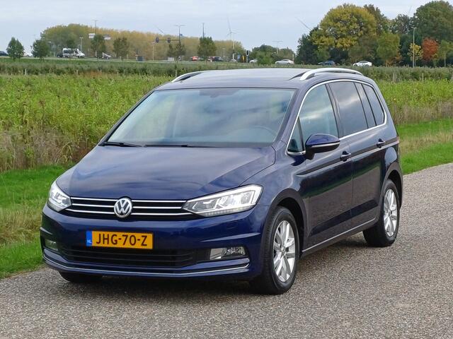 Volkswagen TOURAN 1.8 TSI Highline /180 PK!/Pano/Camera/Cruise/Navi/