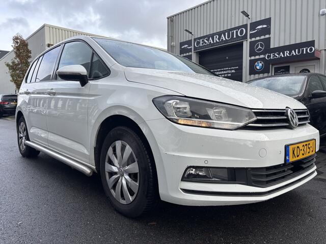 Volkswagen TOURAN 2.0 TDI SCR AUTOMAAT / 119 DKM / DEALER ONDERHOUDEN