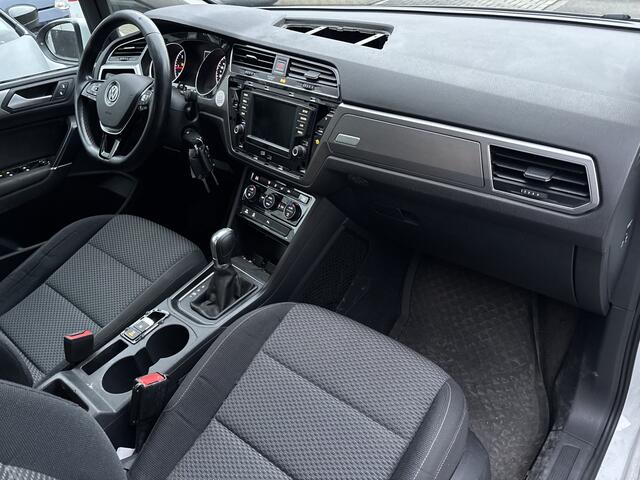 Volkswagen TOURAN 2.0 TDI SCR AUTOMAAT / 206 DKM / DEALER ONDERHOUDEN