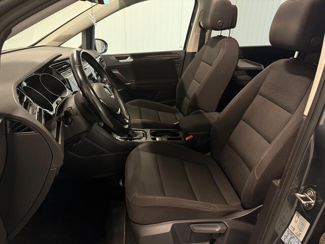 Volkswagen TOURAN 1.4 TSI Comfortline 7p | Pano | Stoelverwarming | Achteruitrijcamera | Trekhaak | Apple Carplay / Android Auto |