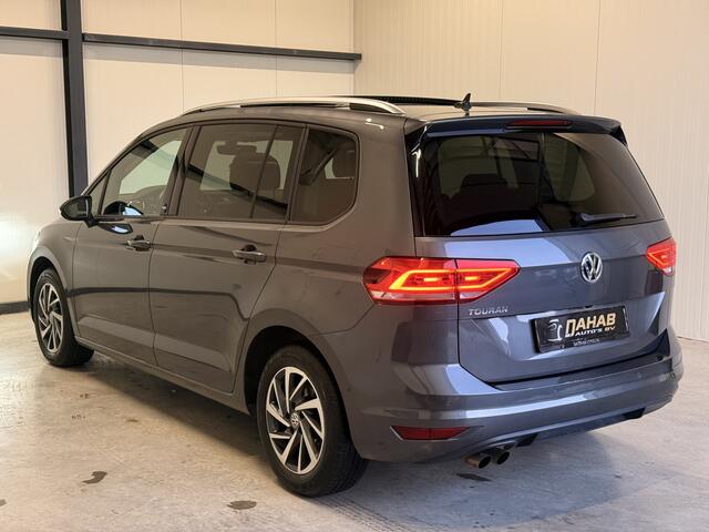Volkswagen TOURAN 1.4 TSI Comfortline 7p | Pano | Stoelverwarming | Achteruitrijcamera | Trekhaak | Apple Carplay / Android Auto |