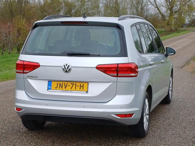 Volkswagen TOURAN 1.5 TSI Comfortline 7-Pers. /Nette auto/Lage km/Goed onderhouden/