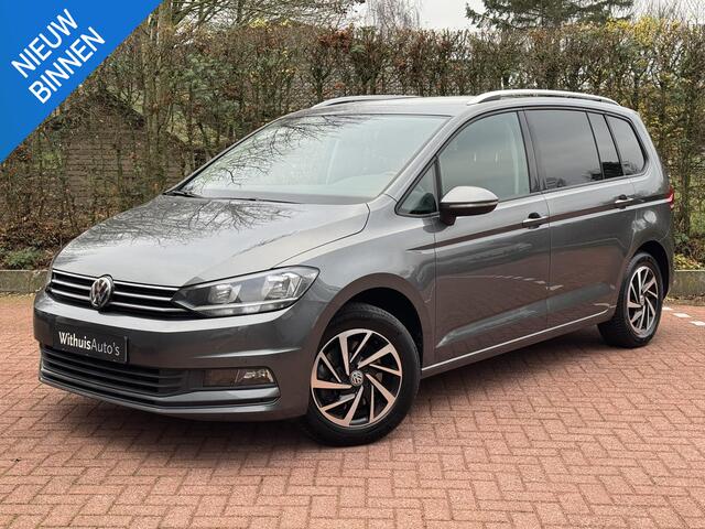 Volkswagen TOURAN 1.0 TSI 115PK Highline 7p AdaptiveCruise AppleCarplay Camera 7-Persoons