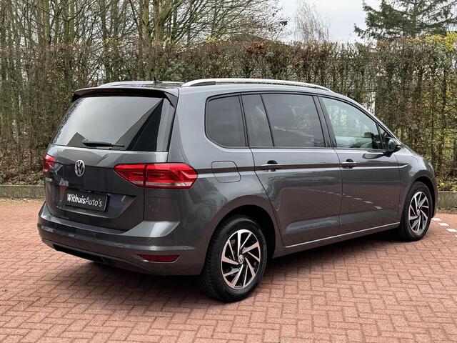 Volkswagen TOURAN 1.0 TSI 115PK Highline 7p AdaptiveCruise AppleCarplay Camera 7-Persoons