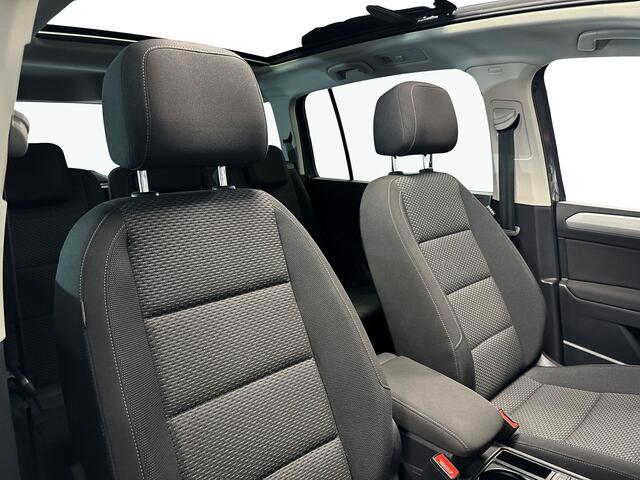 Volkswagen TOURAN 1.5 150pk TSI Highline 7p Navigatie 'Discover Media' | Velgen 'Salvador', 17 inch lichtmetaal | Panoramaschuif-kanteldak