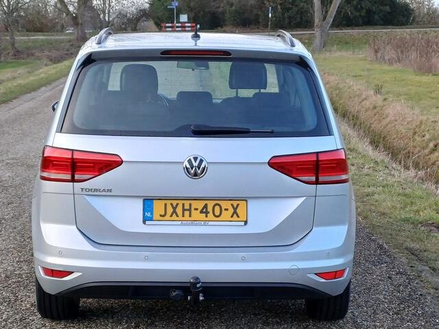Volkswagen TOURAN 1.5 TSI Comfortline 7-Pers. /Trekh./Airco/Parkh. v+a/