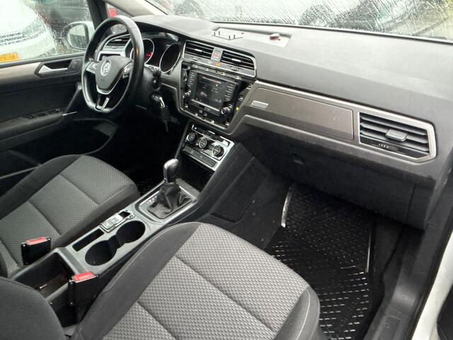 Volkswagen TOURAN 2.0 TDI SCR AUTOMAAT / DEALER ONDERHOUDEN