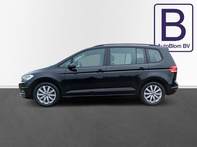 Volkswagen TOURAN 1.5 TSI Highline Business 7p / LED / Cruise / Navigatie
