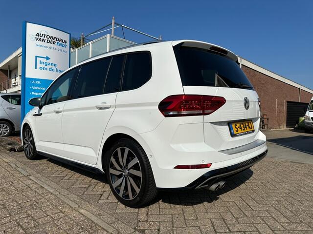 Volkswagen TOURAN 1.4 TSI Highline Edition R 7 persoons R-line LED Camera Trekhaak
