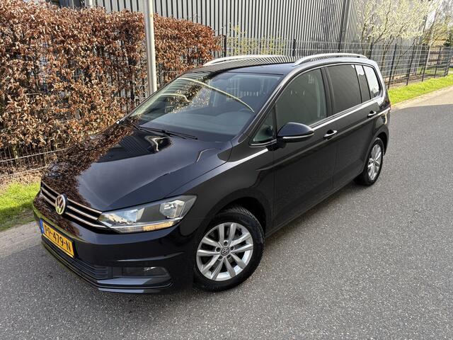 Volkswagen TOURAN 1.4 TSI Comfortline Business / NAVI / CARLAY / CRUISE / 7 PERSOONS / 144dkm! NAP!