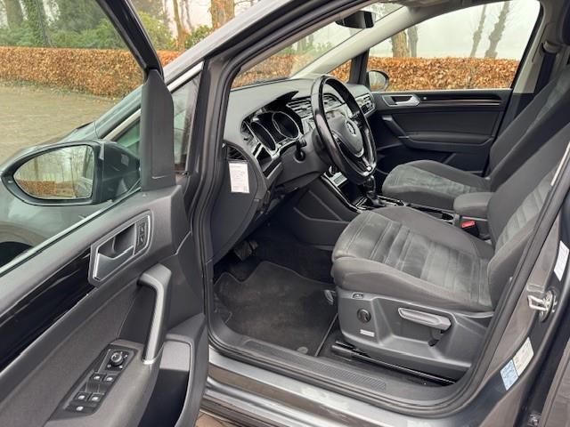 Volkswagen TOURAN 1.4 Tsi Highline 7p/R-Line/150PK