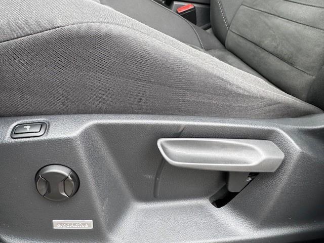 Volkswagen TOURAN 1.4 Tsi Highline 7p/R-Line/150PK