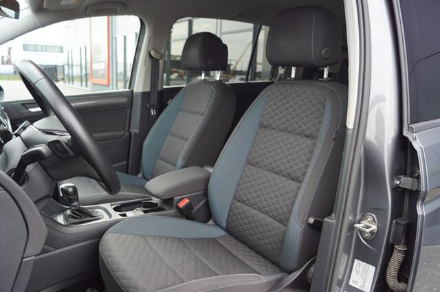 Volkswagen TOURAN 1.5 TSI DSG R-Line / 7 persoons/ Navi / Camera / LED/ PDC/App-Connect