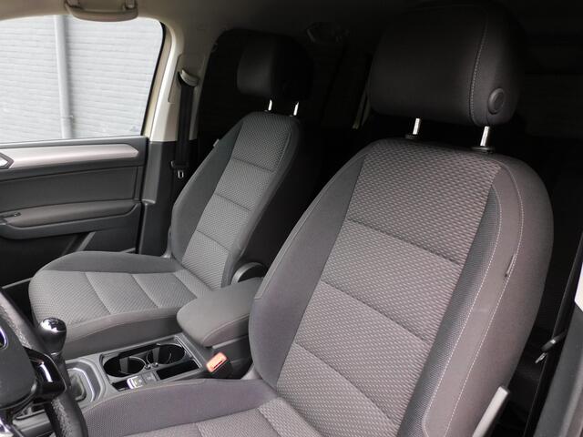 Volkswagen TOURAN 1.0 TSI Highline Business R 7 PERSOONS! TOPSTAAT! NAVI! CRUISE! LM VELGEN!