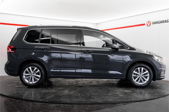 Volkswagen TOURAN 1.4 TSI Highline Business 7p