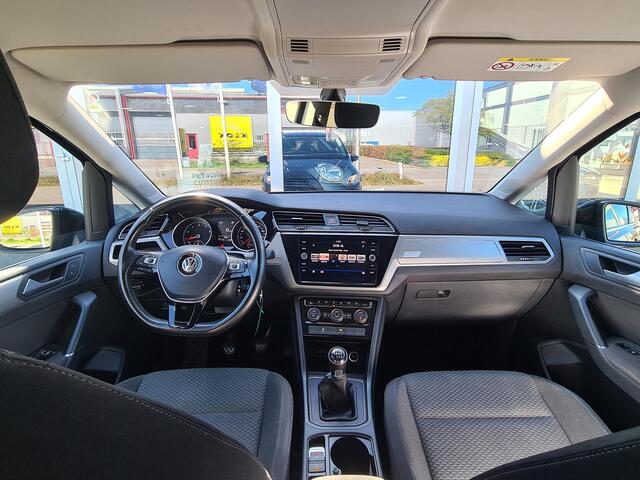 Volkswagen TOURAN 1.4 TSI Comfortline 7p | ACC | PDC voor en achter | Nieuwe 4-seizoenenbanden | Apple Carplay | Android Auto