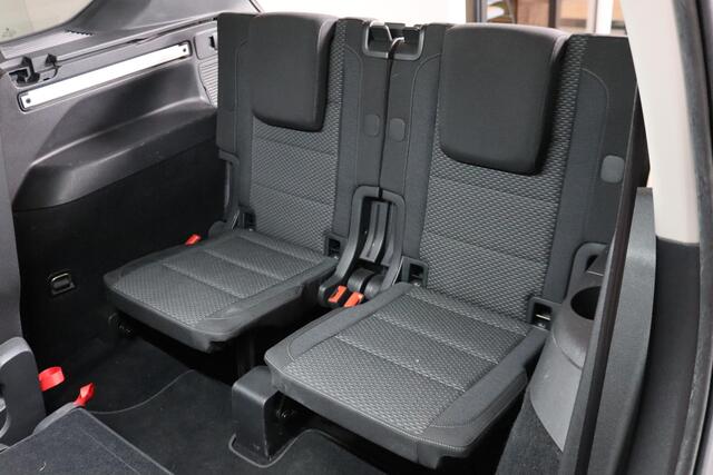 Volkswagen TOURAN 1.4 TSI Comfortline 7-Persoons ACC, Bluetooth, Navigatie, Stoelverwarming