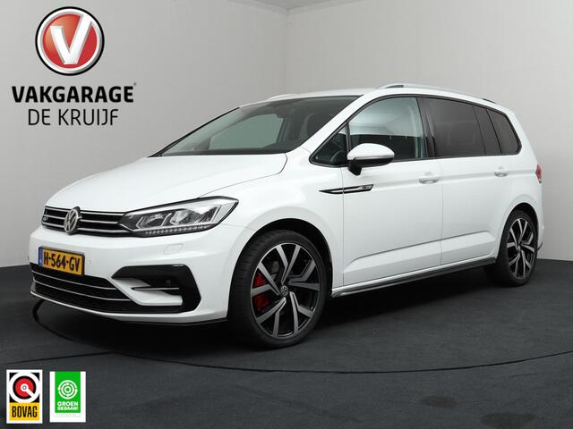 Volkswagen TOURAN 1.5 TSI Highline Business R 7p | Trekhaak | Camera | ACC | Carplay!