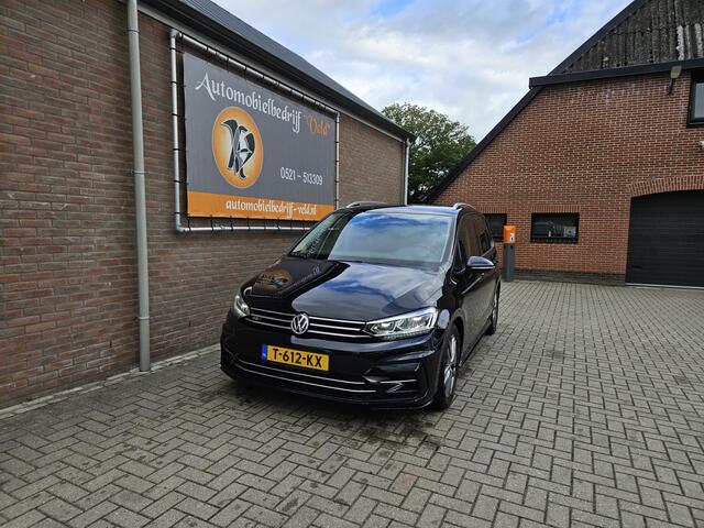 Volkswagen TOURAN 1.4 TSI Highline R-line 7p