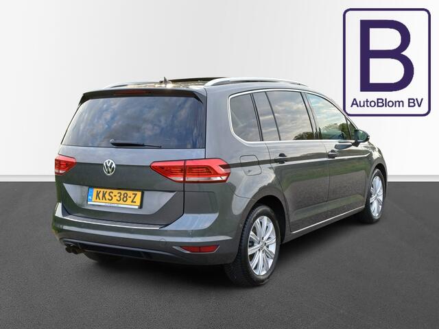 Volkswagen TOURAN 1.8 TSI Highline /Pano/Led/Clima/Camera/Carplay/Navi/Park. ass./17"/