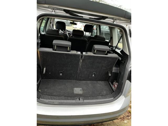 Volkswagen TOURAN 1.5 TSI Comfortline 7 persoons uitvoering! Wordt verwacht!! Beschikbaar vanaf 29 Juni.