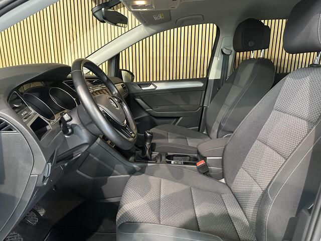 Volkswagen TOURAN 1.5 TSI Comfortline 7p NL auto | Trekhaak | Camera | ACC