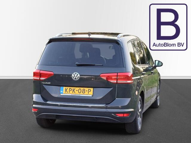 Volkswagen TOURAN 1.2 TSI 7p / Sound Edition / Zeer complete auto