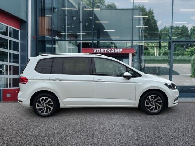 Volkswagen TOURAN 1.2 TSI HIGHLINE 7PERS. ELEK-KLEP/PDC/ACC/STOELVERW/CARPLAY/NAVI